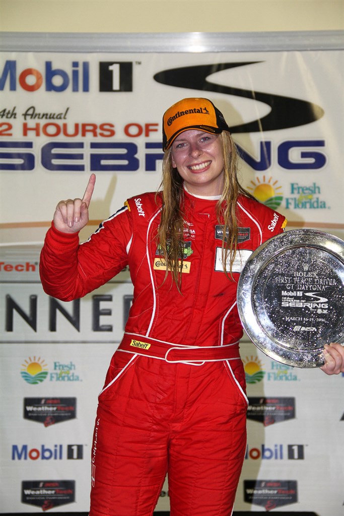 Christina Nielsen vandt den første af årets to sejre på Sebring i marts.
(Foto: Jan Kaiser)